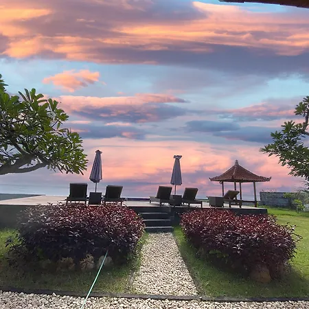 Cave Beach Bungalow
